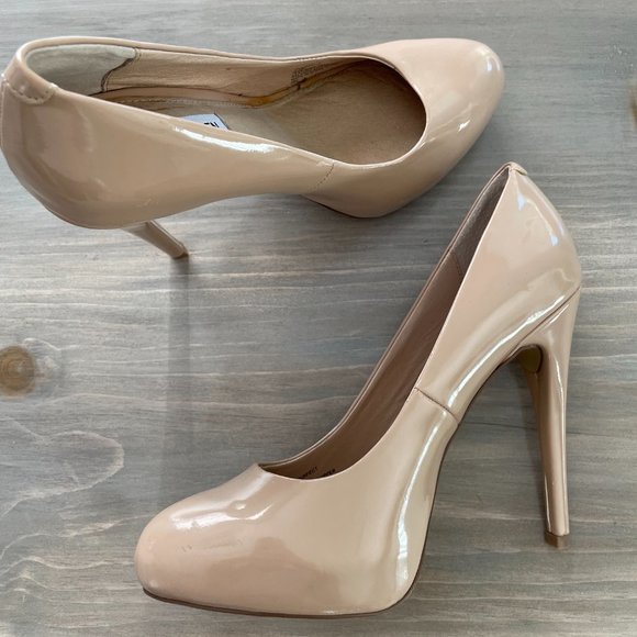 Steve Madden Nude Nala Stilettos
